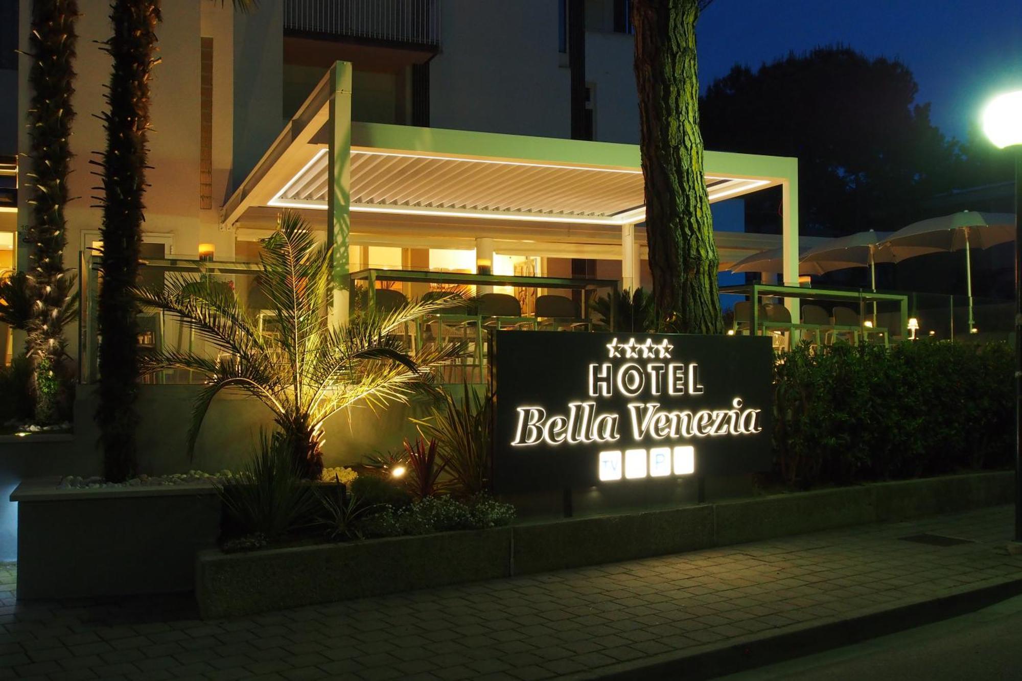 Hotel Bella Venezia Mare Lignano Sabbiadoro Exterior foto