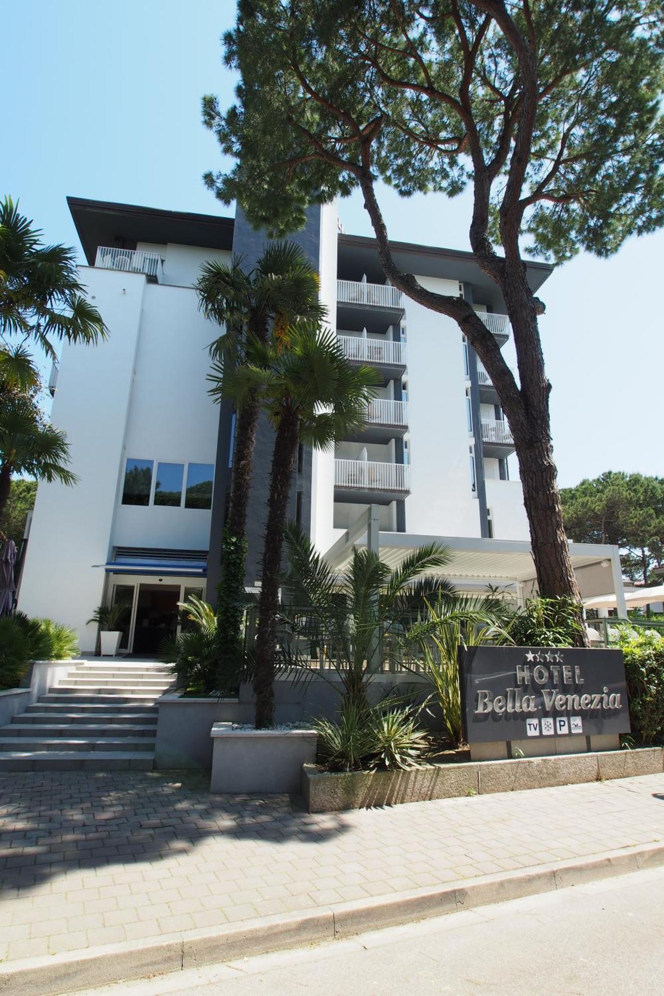 Hotel Bella Venezia Mare Lignano Sabbiadoro Exterior foto