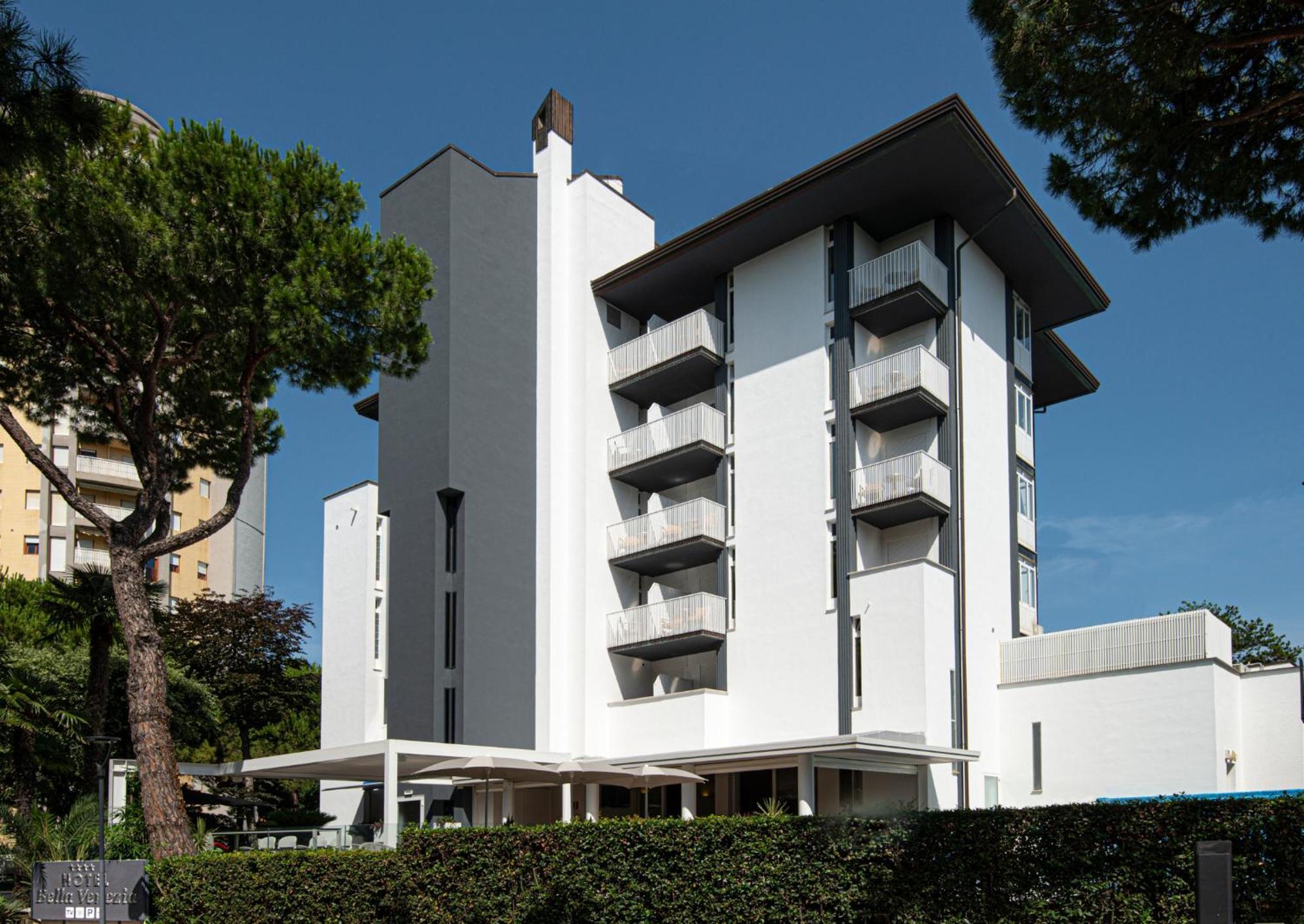 Hotel Bella Venezia Mare Lignano Sabbiadoro Exterior foto