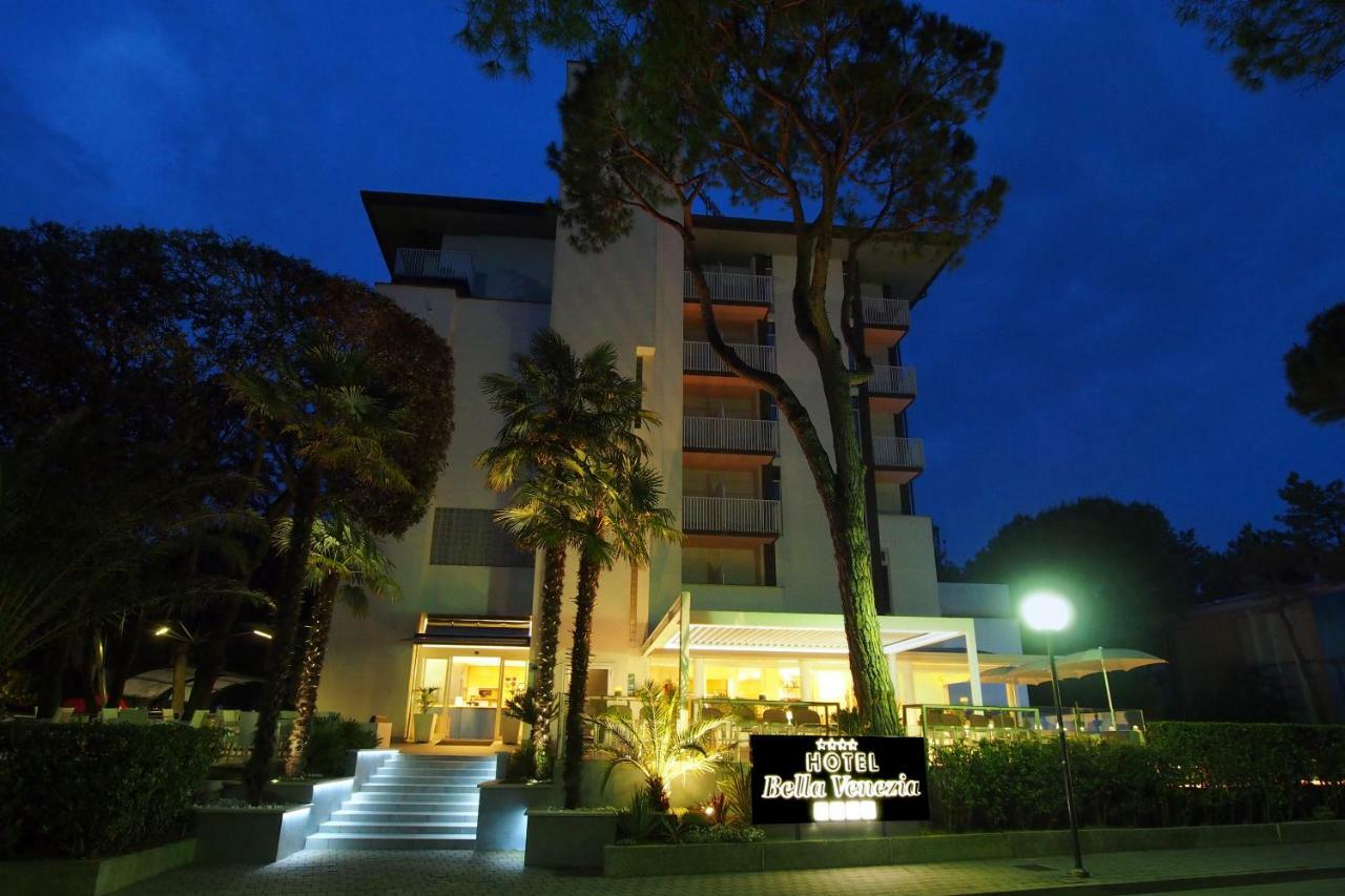 Hotel Bella Venezia Mare Lignano Sabbiadoro Exterior foto